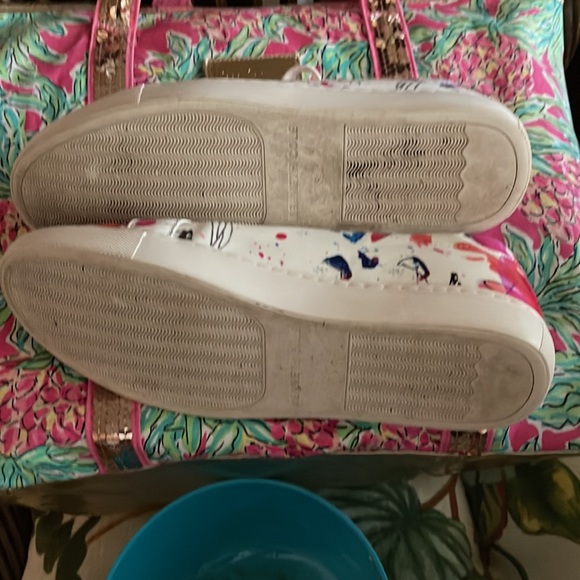 Kenneth Cole size 8.5 sneakers multi colored ready to sell pre-owned. Feels good - Picture 5 of 9